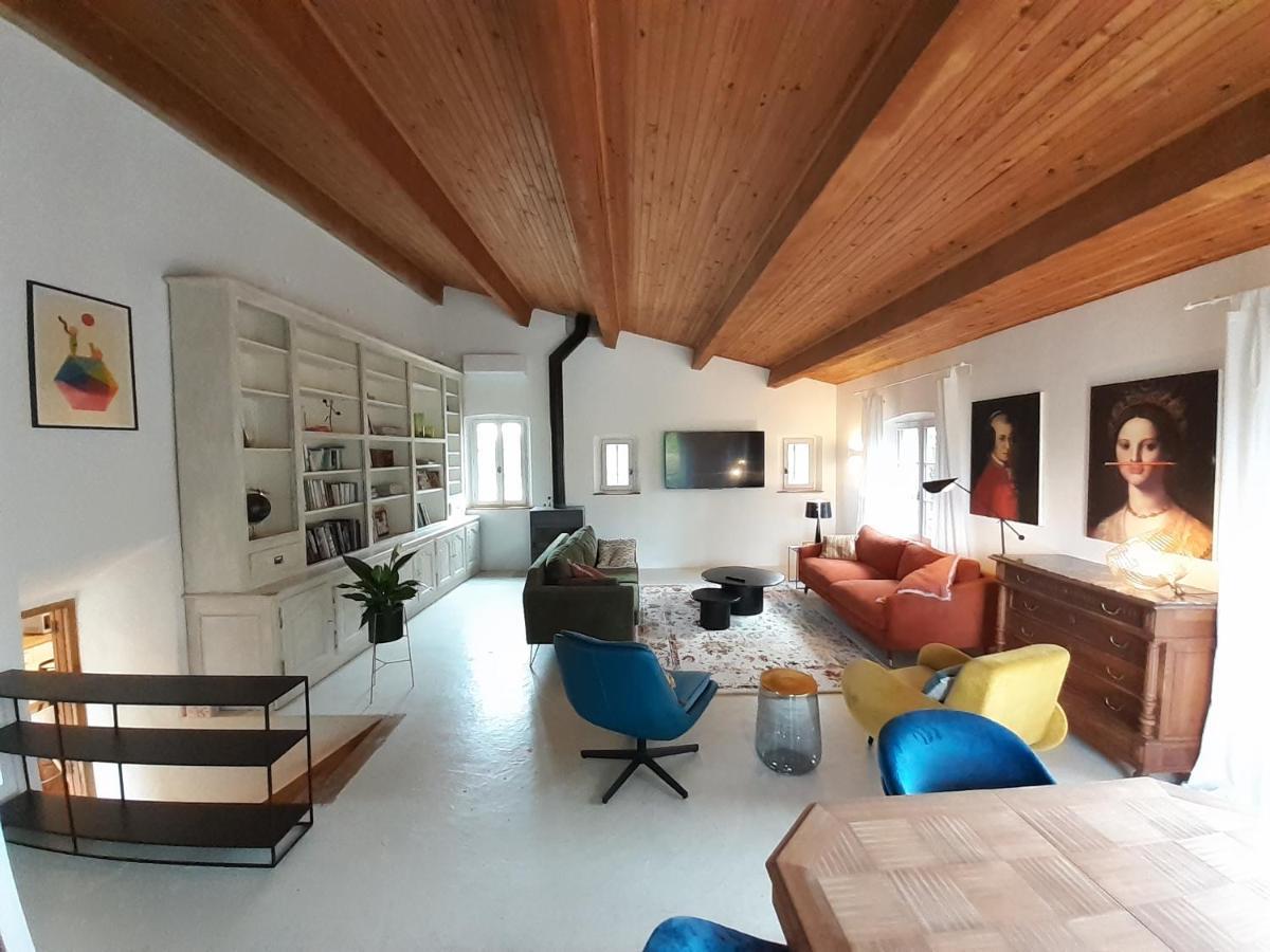Un Je Ne Sais Quoi De Paradis Les Vans Esterno foto